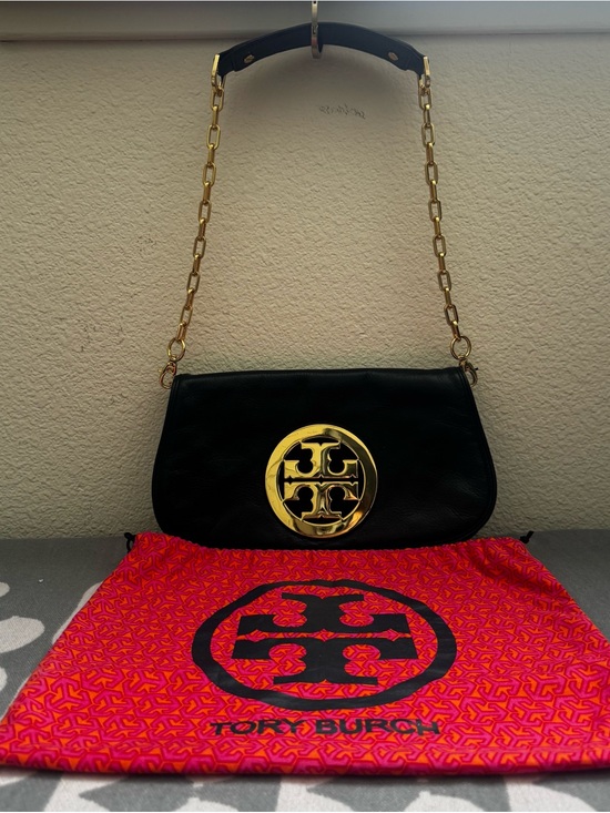 Tory Burch Handbags - Tory Burch Black Leather Shoulder Bag with Gold Medallion